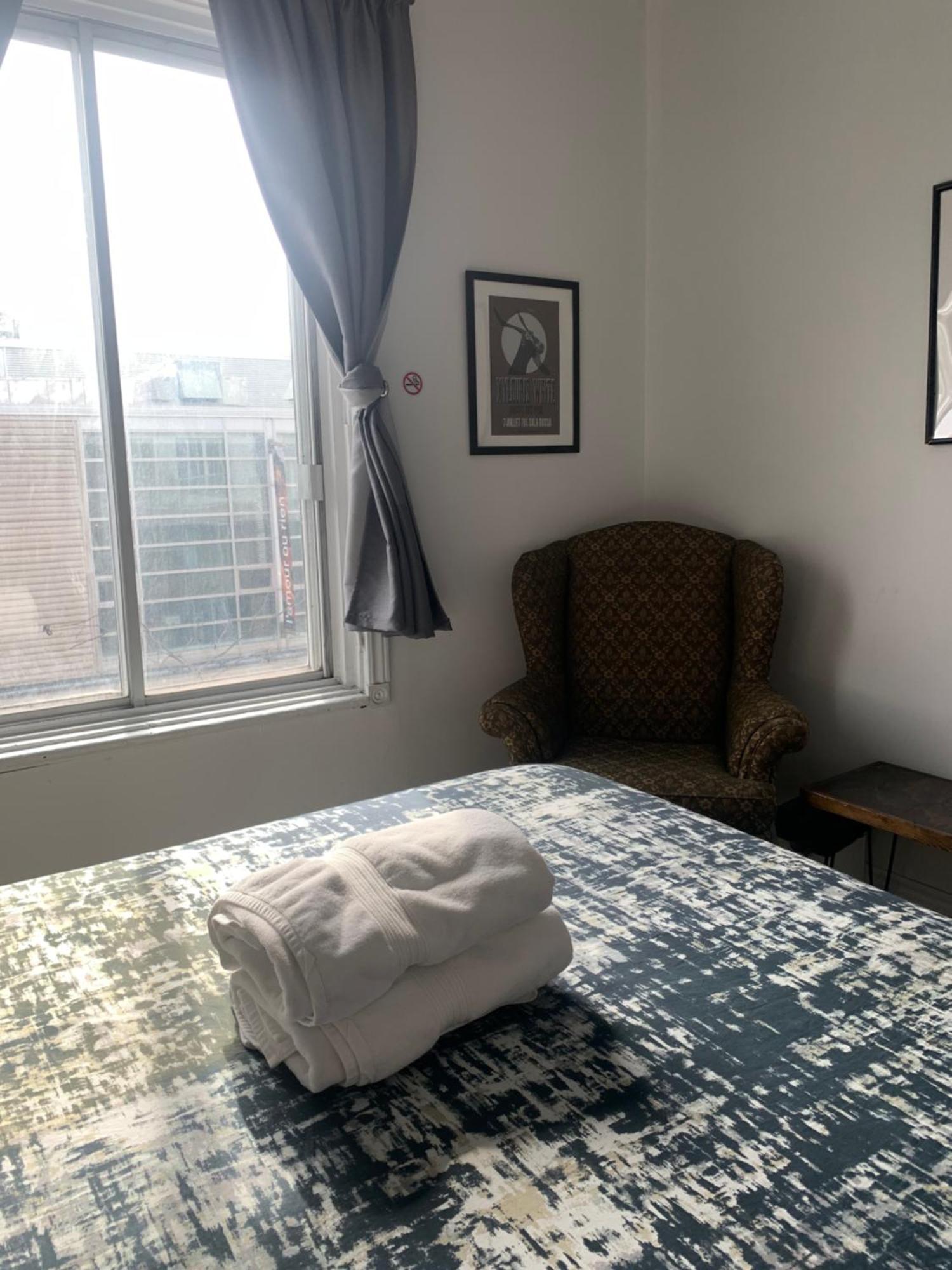Pensione Popolo Montréal Esterno foto